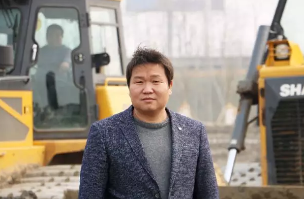 魏兆雨已在推土機(jī)行業(yè)歷練了近20年