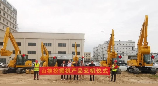一臺一臺又一臺，山推挖掘機(jī)靠的就是實(shí)力